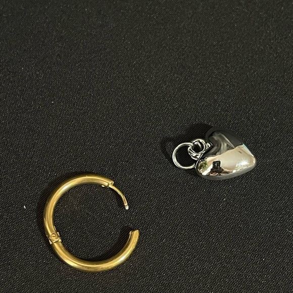 Giulia -Mixed Color Gold And Silver Heart Minimalist Hoop Earrings.Heart Pendant - Picture 12 of 12